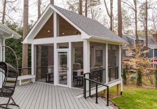 Detached Screen Porch 04